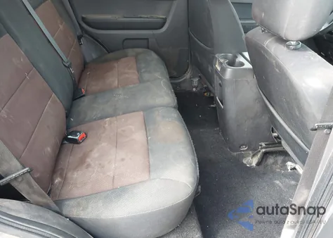 2008 Ford Escape Xlt from USA, damaged, VIN 1FMCU93108KB07913